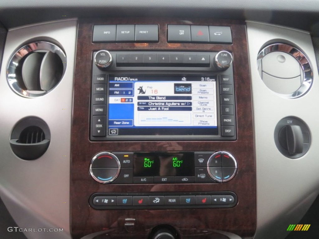 2013 Ford Expedition EL King Ranch Controls Photo #76942654