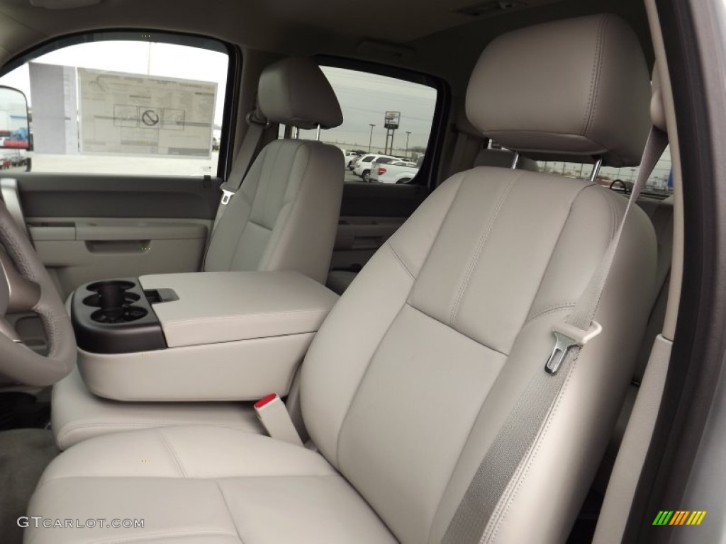 2013 Chevrolet Silverado 2500HD LT Crew Cab 4x4 Front Seat Photo #76944208