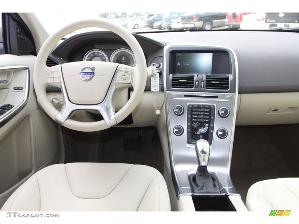 2013 Volvo XC60 3.2 Sandstone Dashboard Photo #76944706