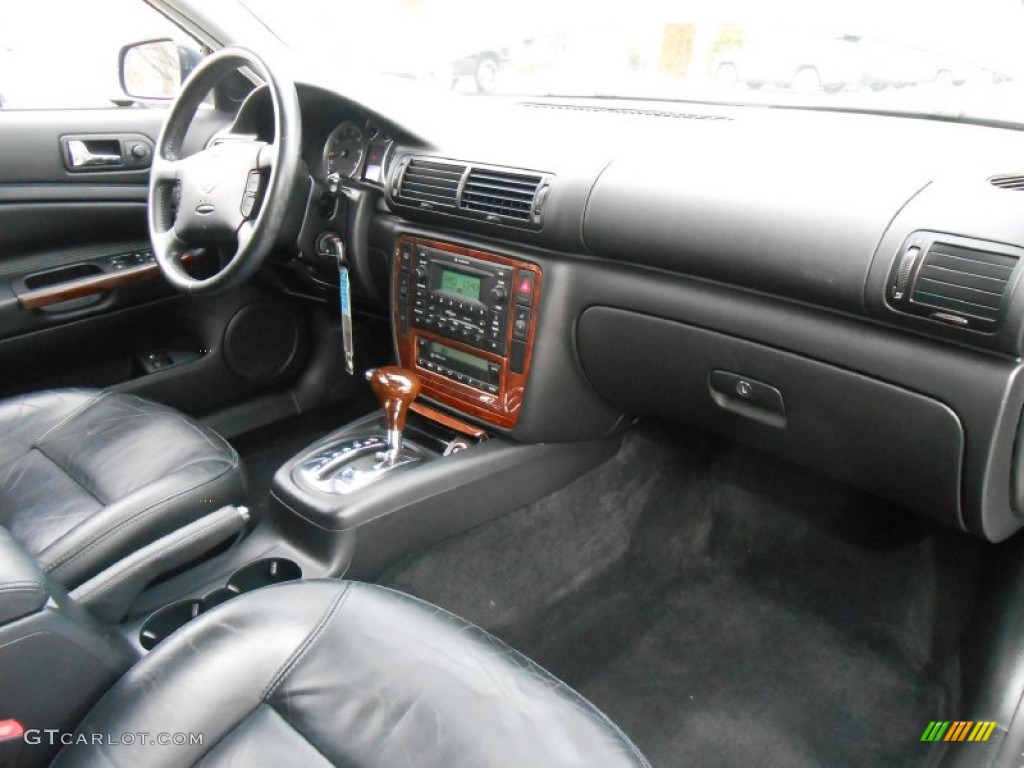 2004 Volkswagen Passat GLX 4Motion Wagon Anthracite Dashboard Photo #76945723