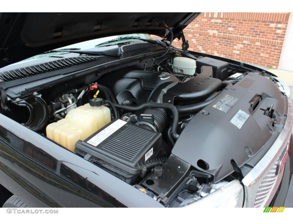 2004 GMC Yukon Denali AWD 6.0 Liter OHV 16-Valve Vortec V8 Engine Photo #76945780
