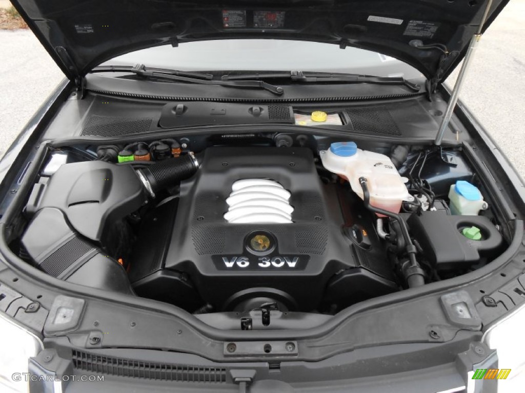 2004 Volkswagen Passat GLX 4Motion Wagon Engine Photos