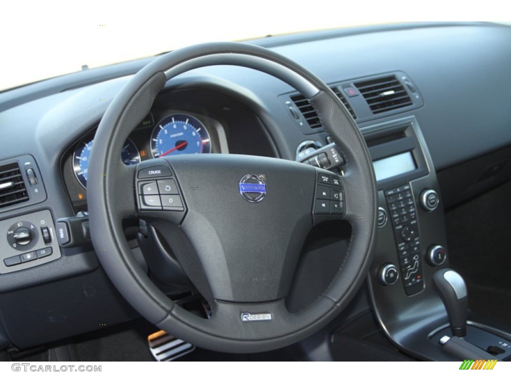 2013 Volvo C30 T5 R-Design Steering Wheel Photos