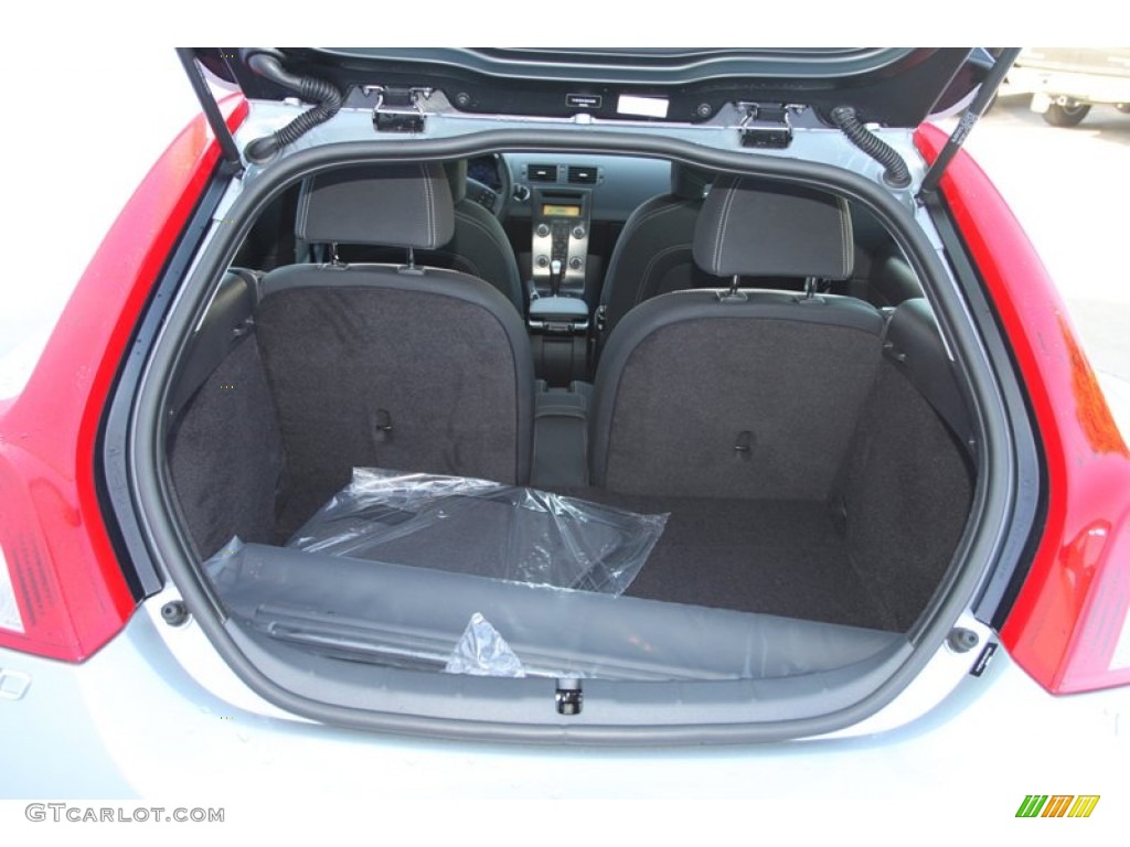 2013 Volvo C30 T5 R-Design Trunk Photo #76946676