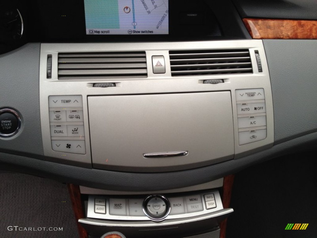 2006 Toyota Avalon Limited Controls Photos