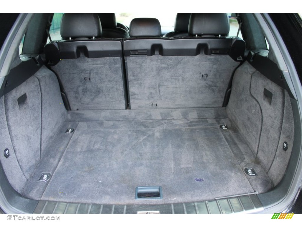 2006 Porsche Cayenne Turbo Trunk Photo #76949997
