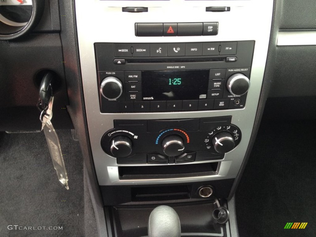 2009 Dodge Charger SXT Controls Photo #76952424
