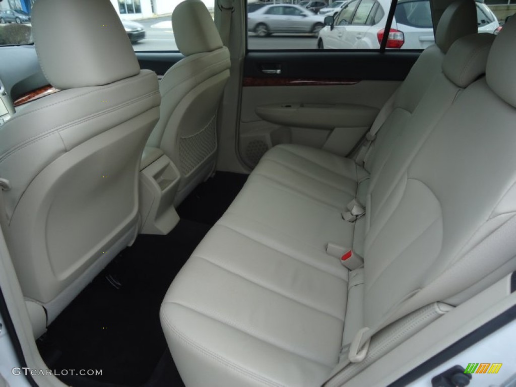 2010 Subaru Outback 3.6R Limited Wagon Rear Seat Photo #76953270