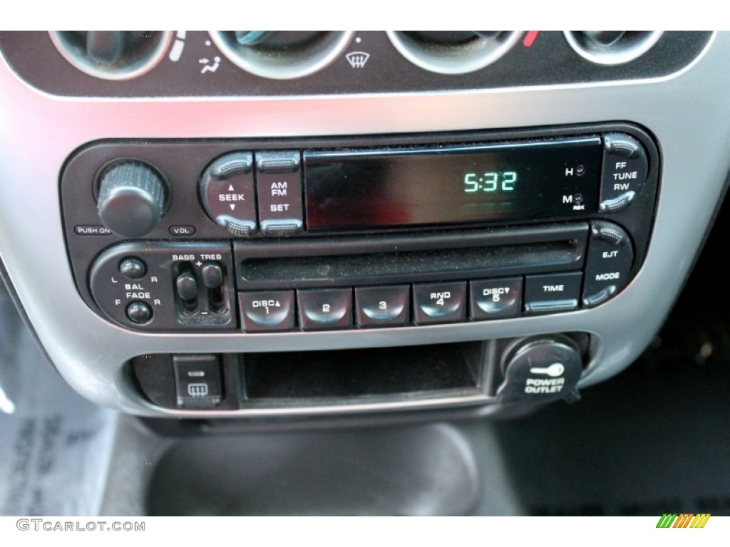 2004 Dodge Neon SRT-4 Audio System Photos