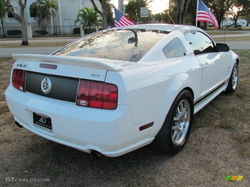 2007 Mustang GT Premium Coupe - Performance White / Medium Parchment photo #4