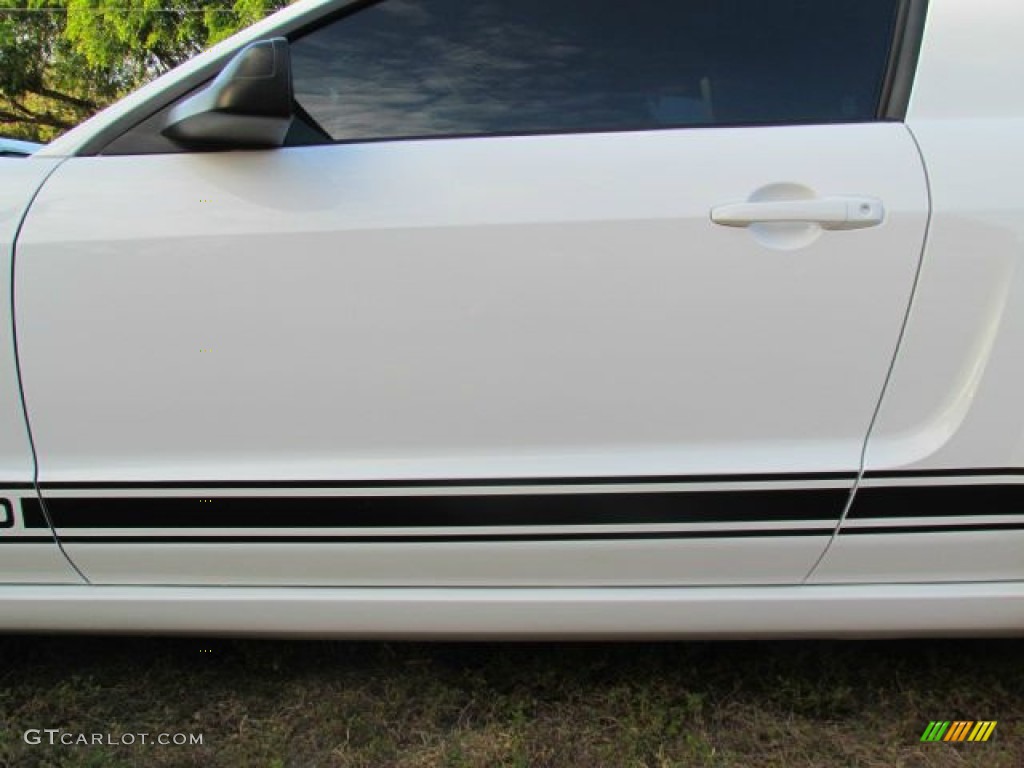 2007 Mustang GT Premium Coupe - Performance White / Medium Parchment photo #26