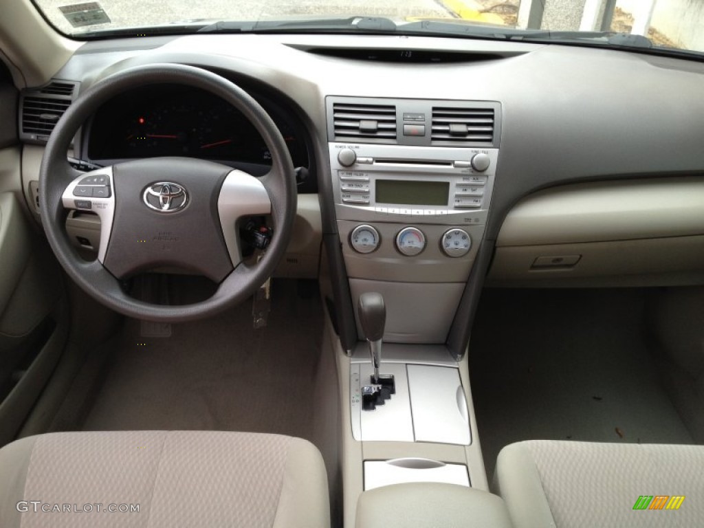 2010 Toyota Camry LE Ash Gray Dashboard Photo #76954604