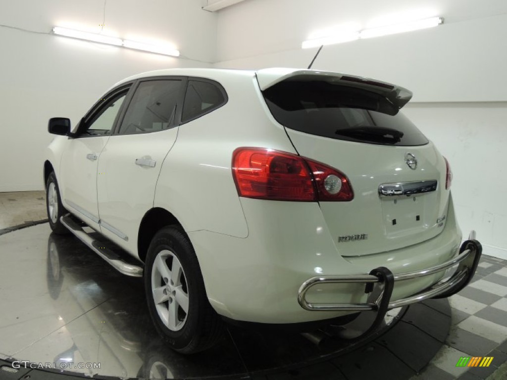 2012 Rogue S Special Edition AWD - Pearl White / Black photo #4