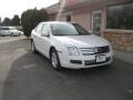 2008 White Suede Ford Fusion SE V6  photo #4