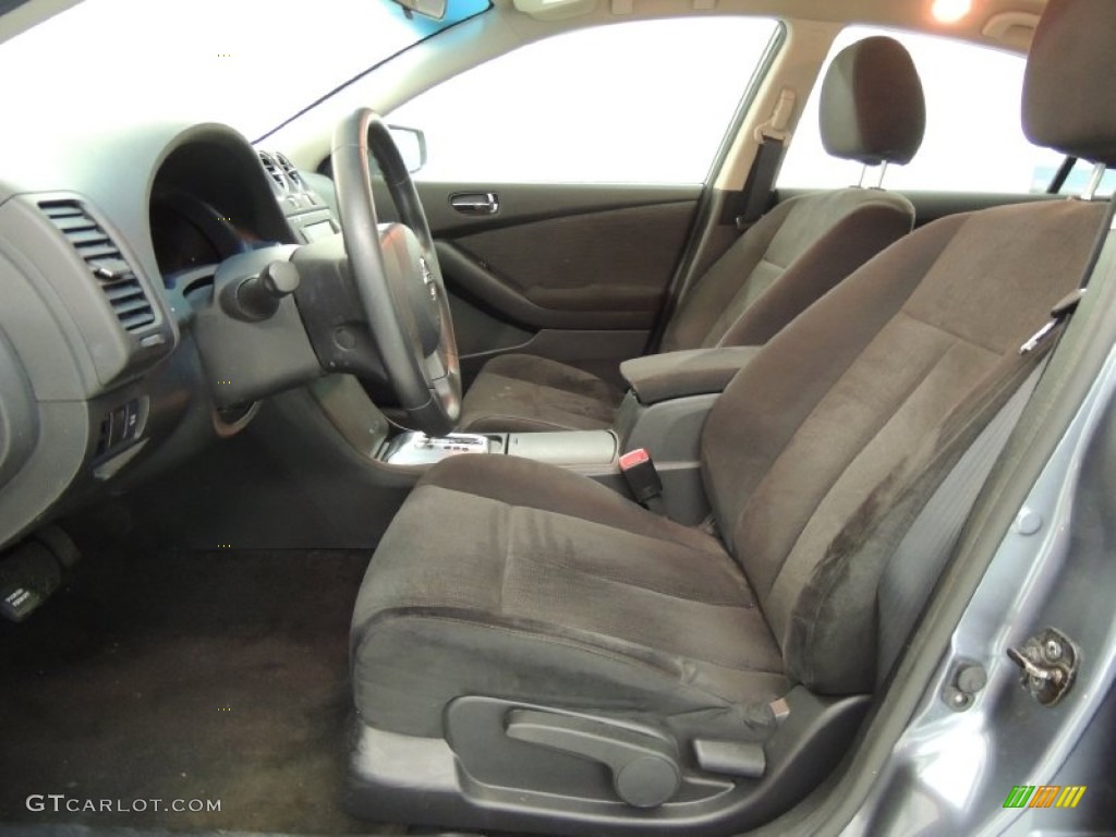 Charcoal Interior 2010 Nissan Altima 2.5 S Photo #76959901