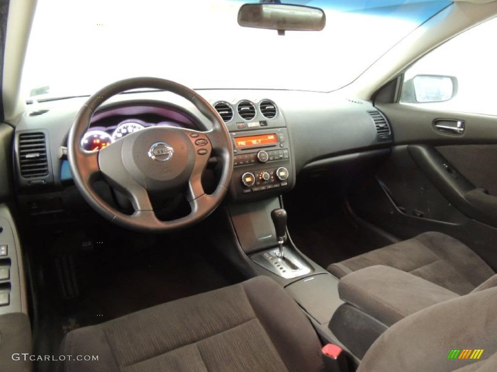 Charcoal Interior 2011 Nissan Altima Hybrid Photo #76960329