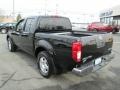 Super Black - Frontier SE Crew Cab 4x4 Photo No. 8