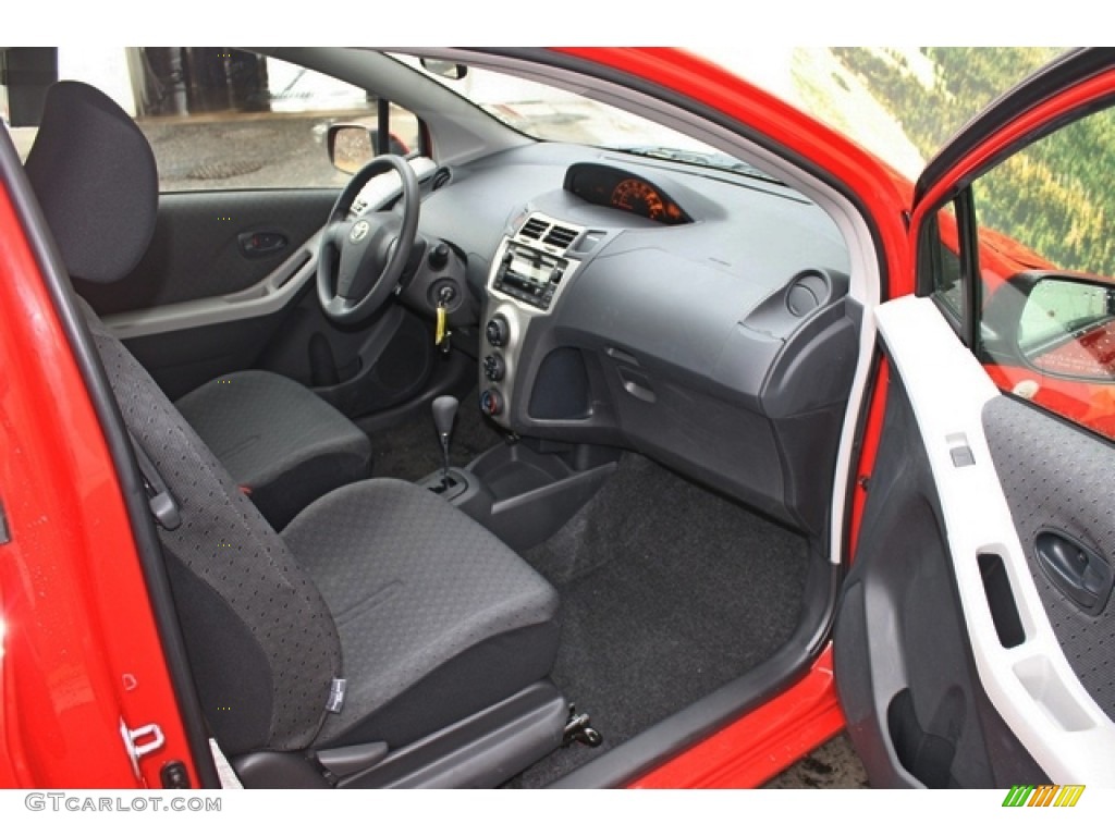 Dark Charcoal Interior 2009 Toyota Yaris 3 Door Liftback Photo #76962331