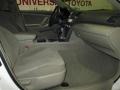 Super White - Camry LE Photo No. 17