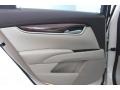 White Diamond Tricoat - XTS Premium FWD Photo No. 15