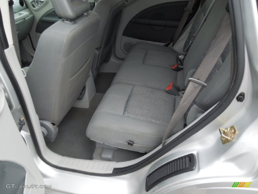 2007 Chrysler PT Cruiser Touring Rear Seat Photos