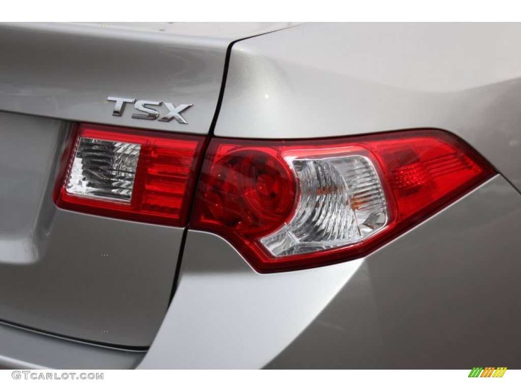 2010 Acura TSX Sedan Marks and Logos Photo #76966896