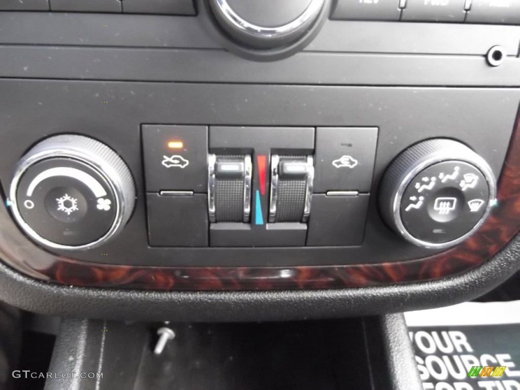 2012 Chevrolet Impala LT Controls Photo #76967563