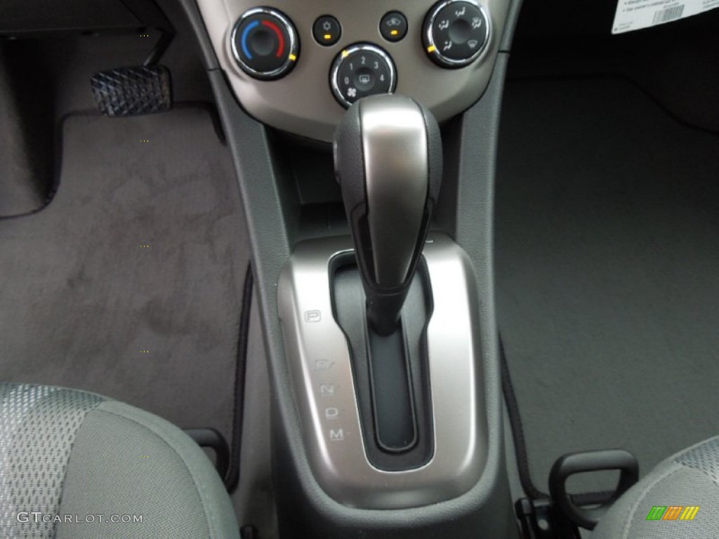 2013 Chevrolet Sonic LT Sedan 6 Speed Automatic Transmission Photo #76967974