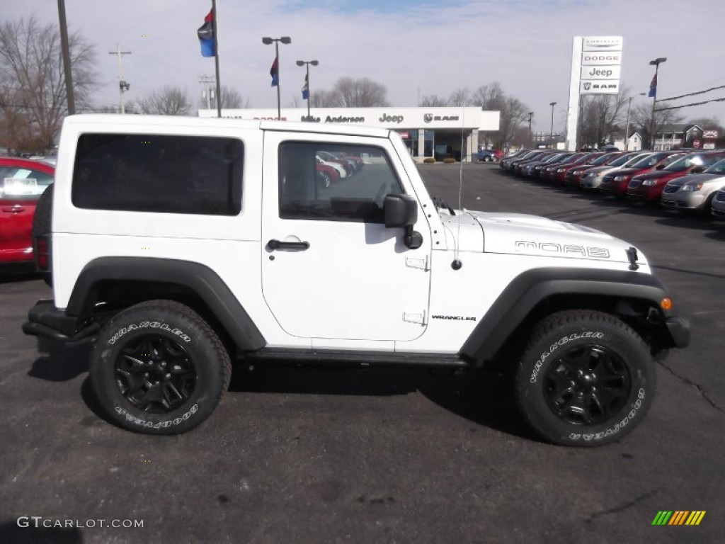 Bright White 2013 Jeep Wrangler Moab Edition 4x4 Exterior Photo #76969051