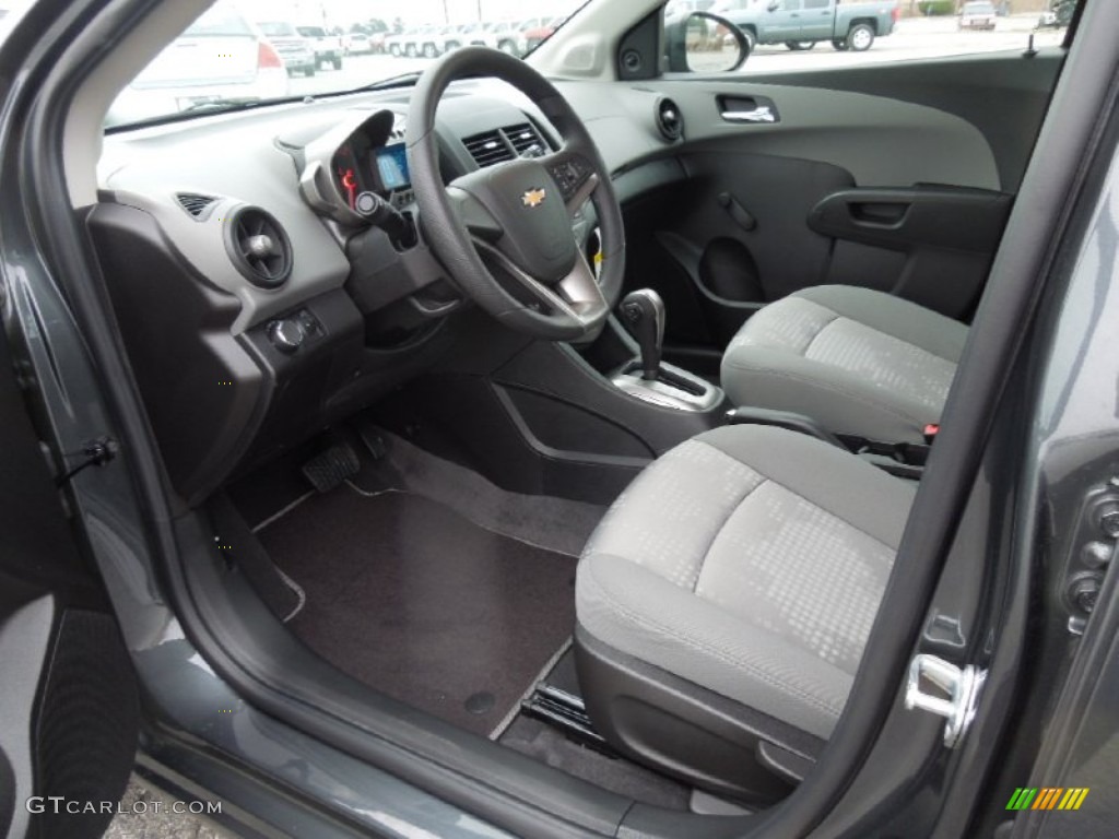 Jet Black/Dark Titanium Interior 2013 Chevrolet Sonic LS Hatch Photo #76969282