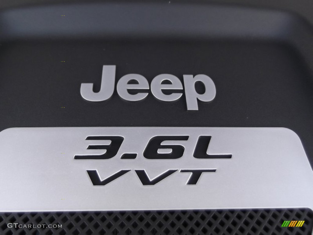 2013 Jeep Wrangler Moab Edition 4x4 Marks and Logos Photo #76970036