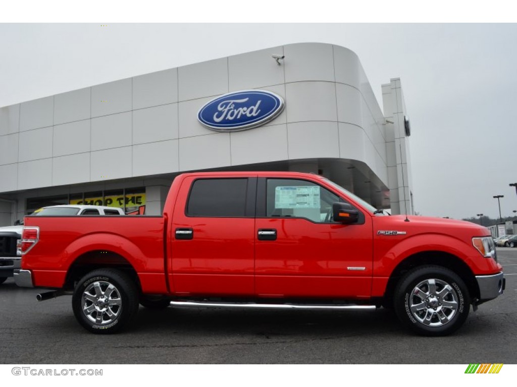 Race Red 2013 Ford F150 XLT SuperCrew Exterior Photo #76970053