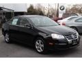Black Uni - Jetta SE Sedan Photo No. 3