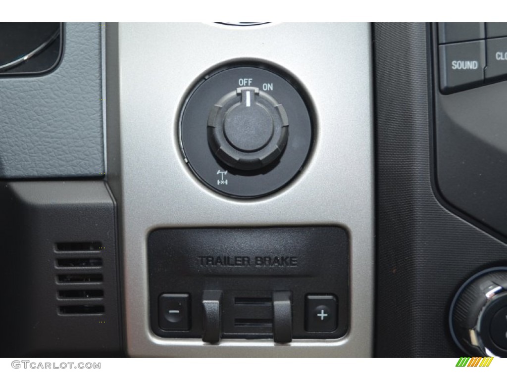 2013 Ford F150 XLT SuperCrew Controls Photo #76970830