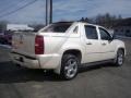 White Diamond Tricoat - Avalanche LTZ 4x4 Photo No. 5