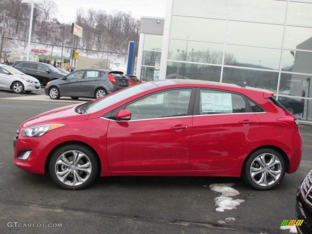 2013 Elantra GT - Volcanic Red / Black photo #2