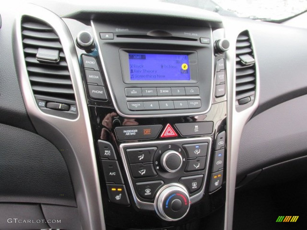 2013 Elantra GT - Volcanic Red / Black photo #8