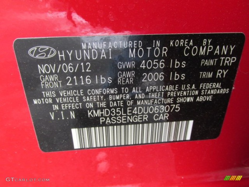 2013 Elantra GT - Volcanic Red / Black photo #10