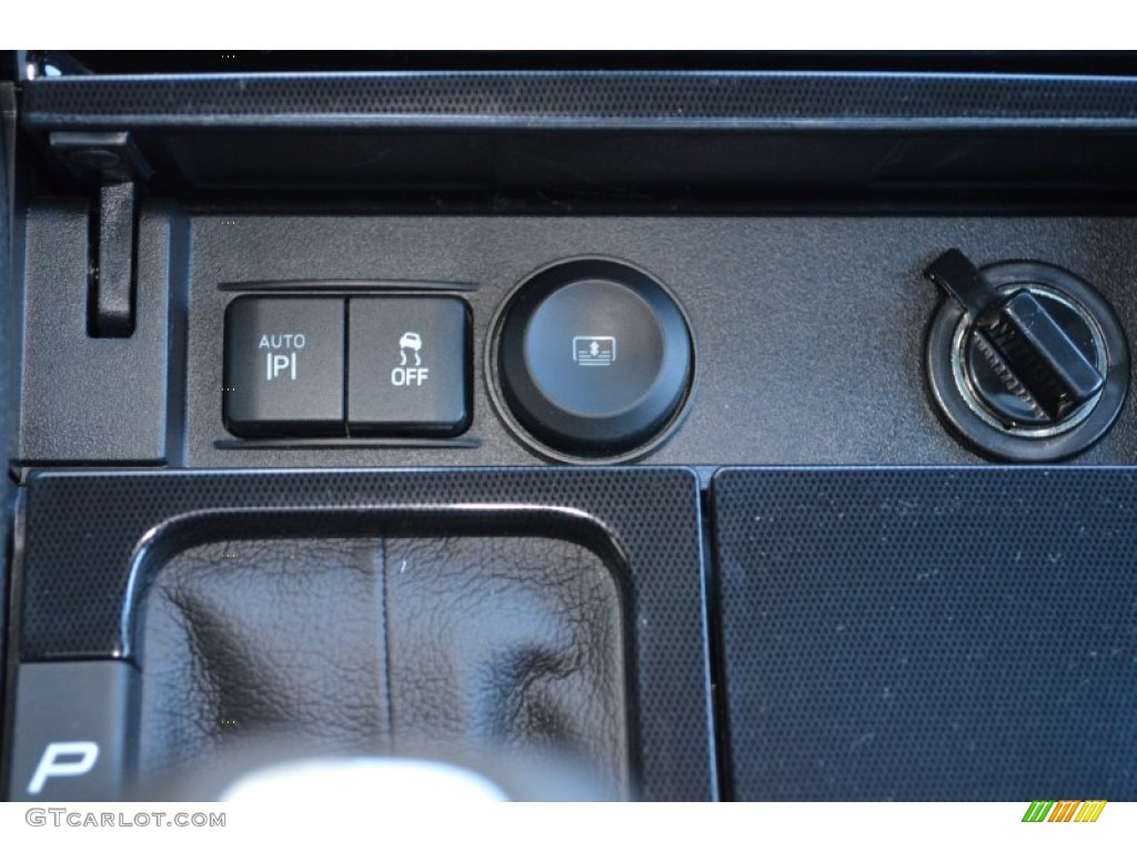 2013 Taurus SHO AWD - Ruby Red Metallic / SHO Charcoal Black/Mayan Gray Miko Suede photo #45