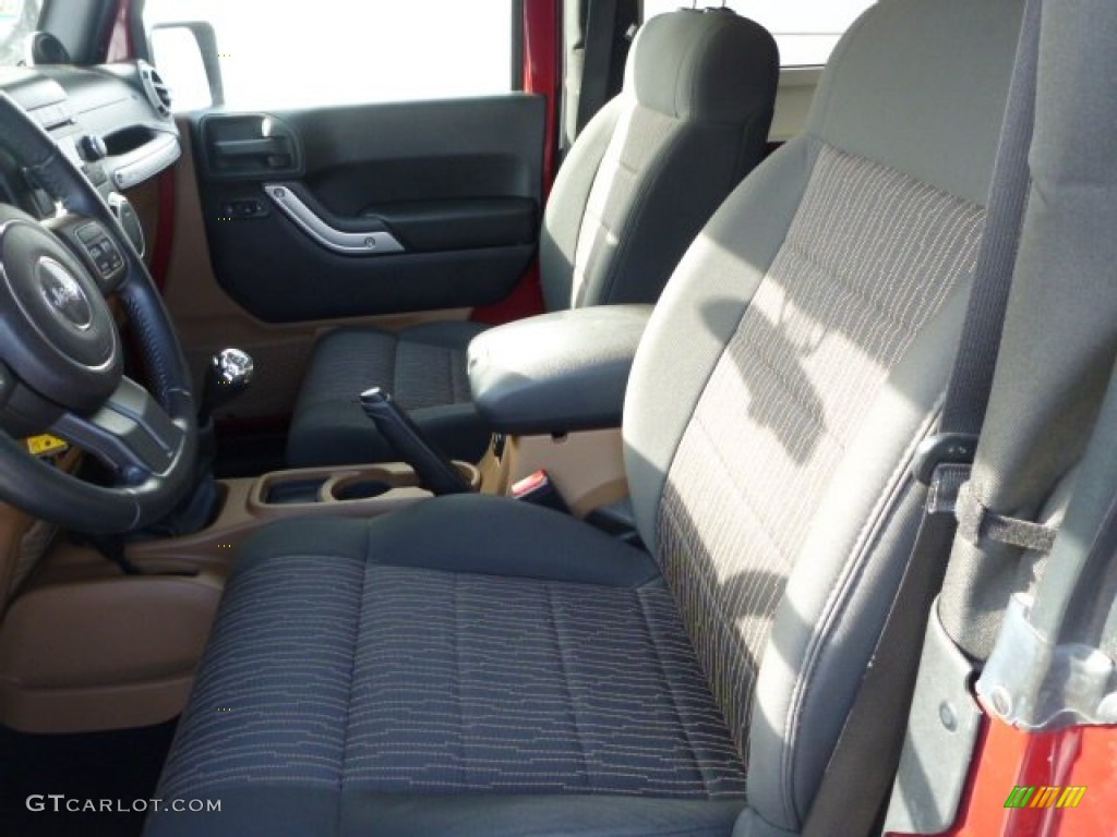 2011 Wrangler Rubicon 4x4 - Deep Cherry Red Crystal Pearl / Black/Dark Saddle photo #14