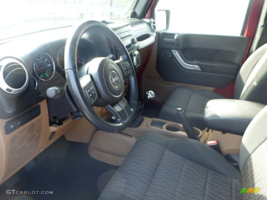 2011 Wrangler Rubicon 4x4 - Deep Cherry Red Crystal Pearl / Black/Dark Saddle photo #18