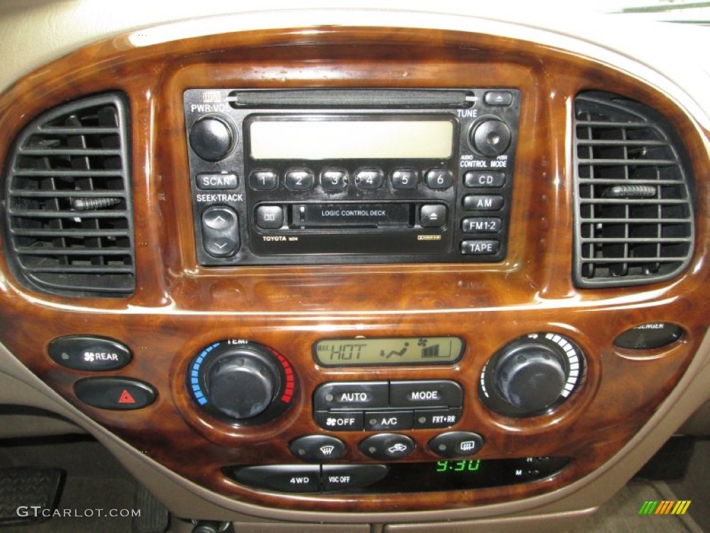 2002 Toyota Sequoia SR5 4WD Controls Photo #76977665