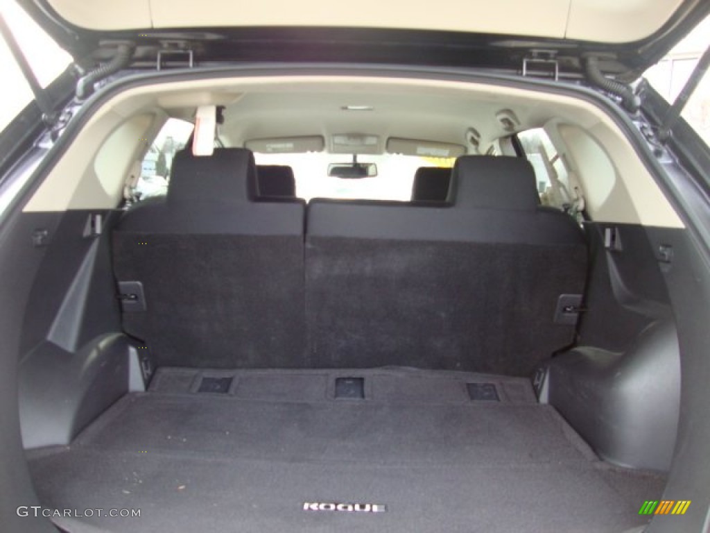 2010 Nissan Rogue S AWD 360 Value Package Trunk Photo #76977744