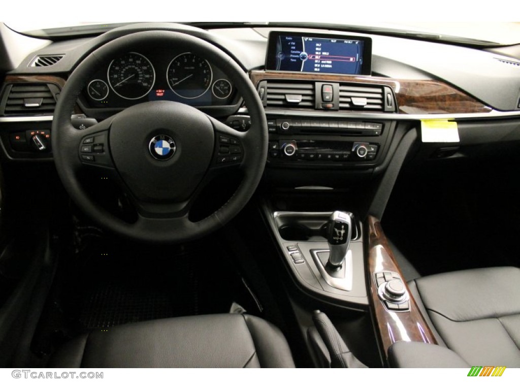 2013 BMW 3 Series 328i xDrive Sedan Black Dashboard Photo #76978180