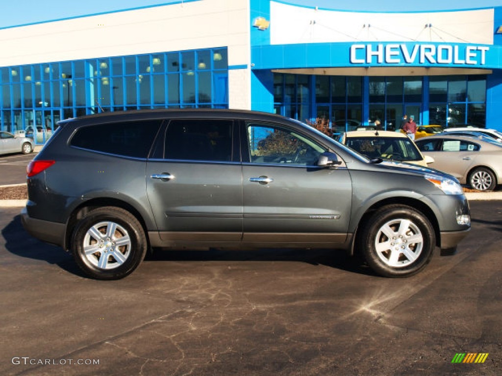 Cyber Gray Metallic Chevrolet Traverse