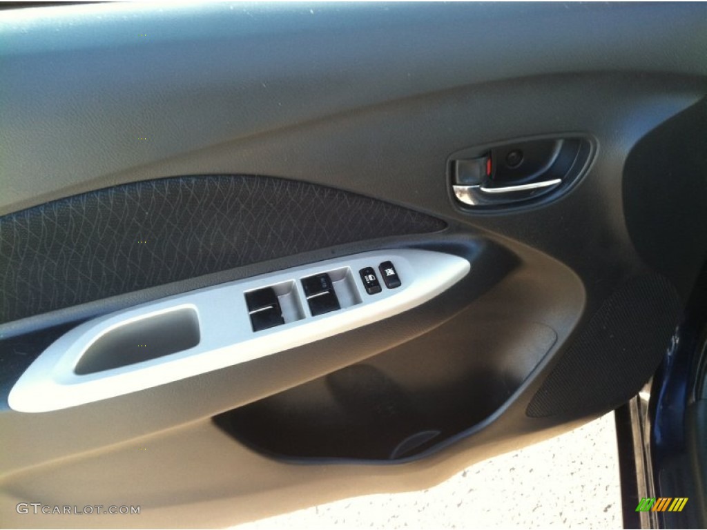 2008 Yaris S Sedan - Nautical Blue Metallic / Dark Charcoal photo #8