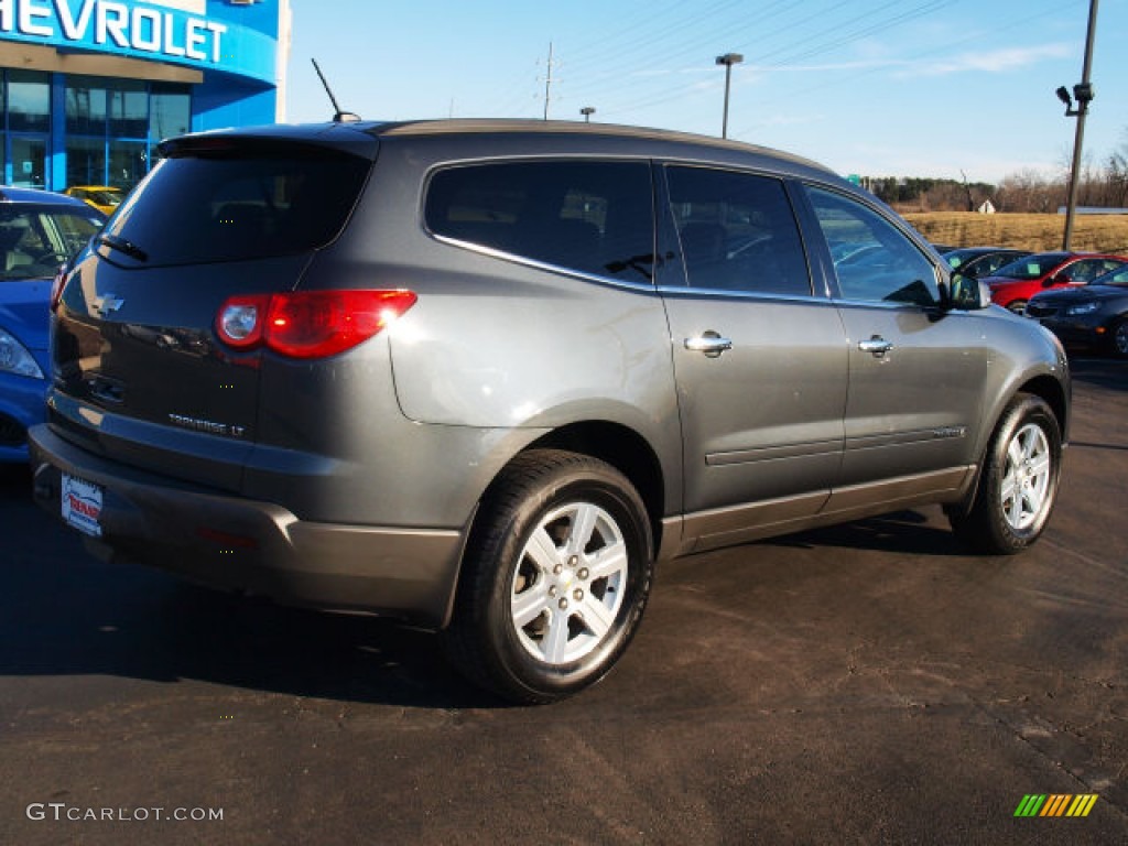 2009 Traverse LT - Cyber Gray Metallic / Ebony photo #3