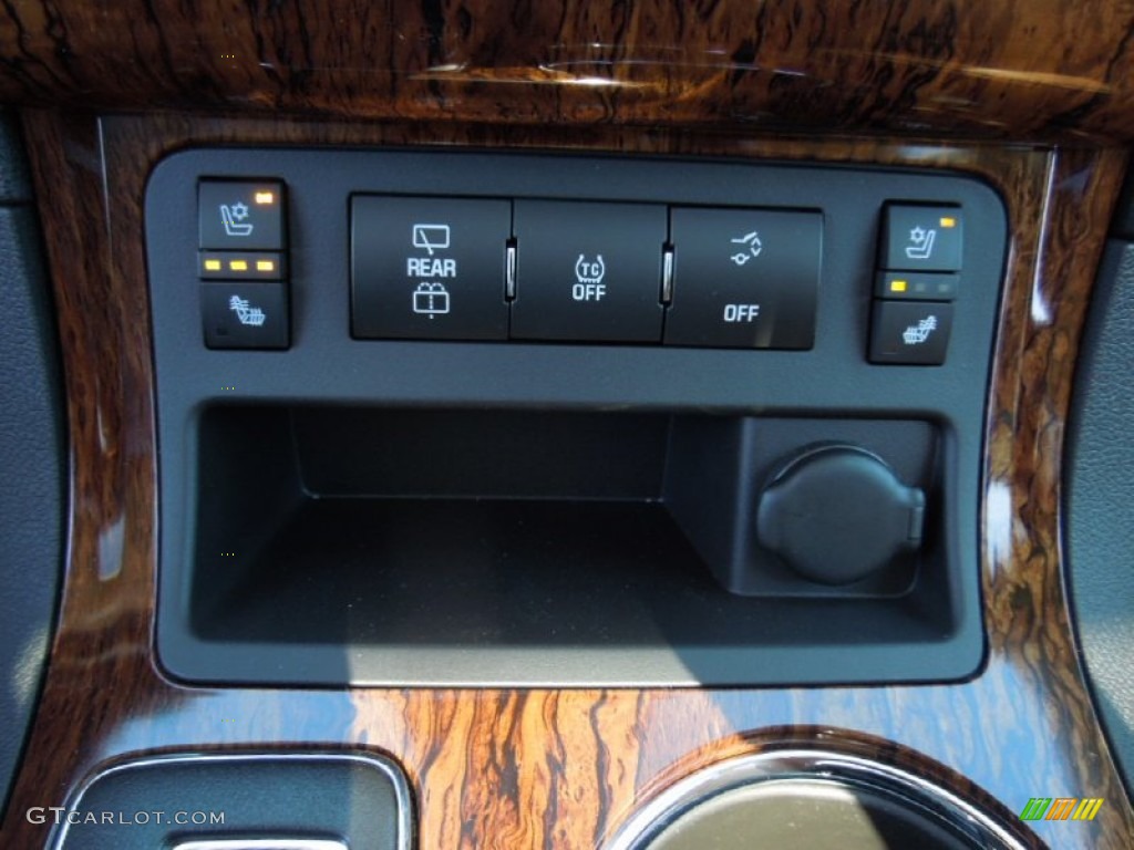 2013 Chevrolet Traverse LTZ Controls Photo #76978649