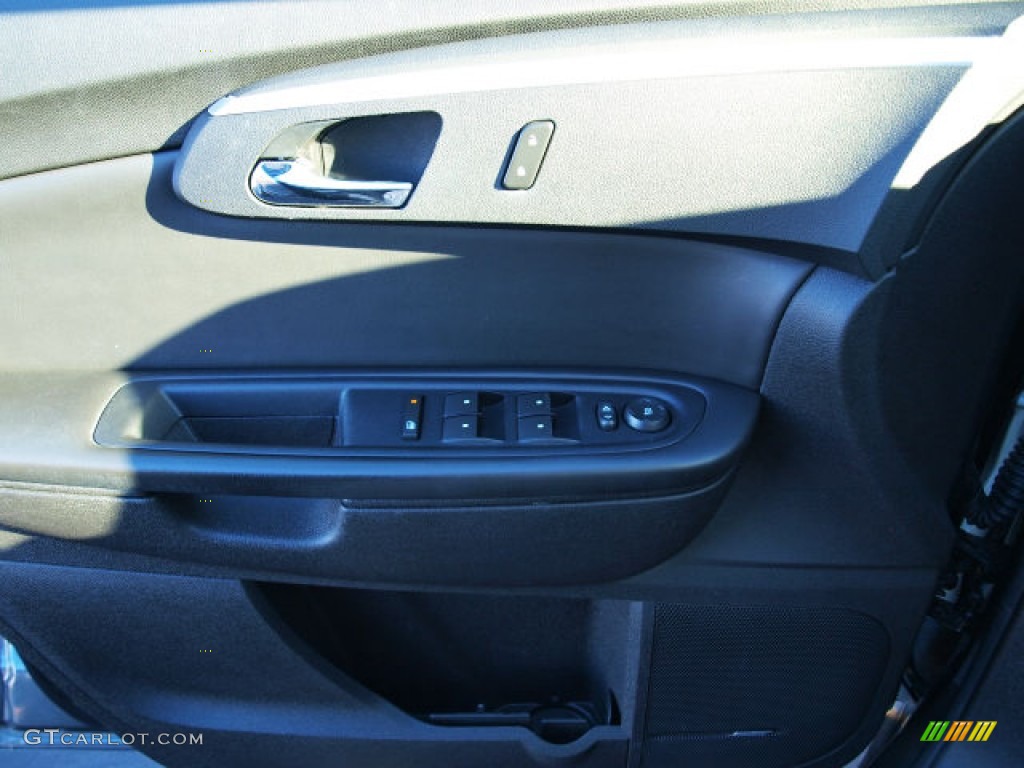 2009 Traverse LT - Cyber Gray Metallic / Ebony photo #15