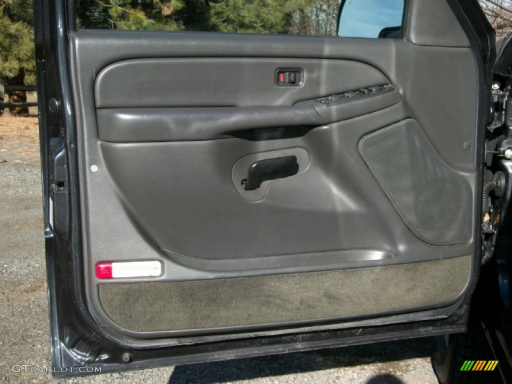 2005 Silverado 1500 LS Crew Cab 4x4 - Dark Gray Metallic / Medium Gray photo #18